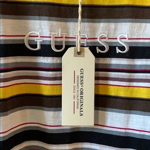 Guess tee